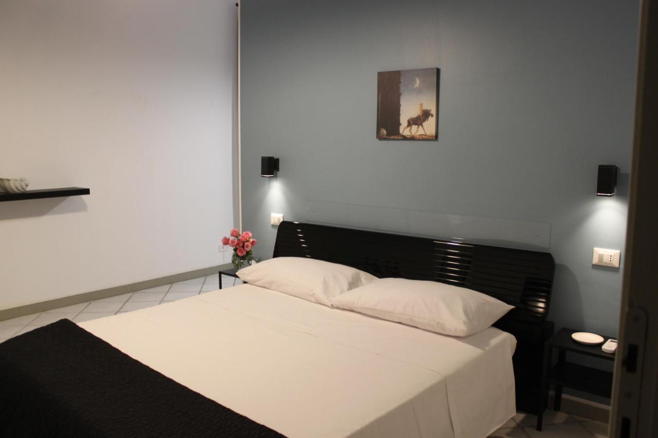 Casa Luna - Accomodation In Santa Maria Maggiore Rome Exterior photo
