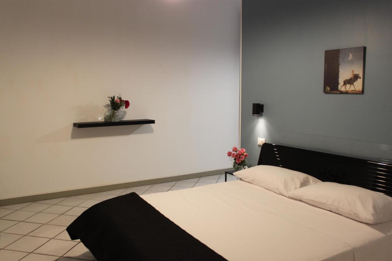Casa Luna - Accomodation In Santa Maria Maggiore Rome Exterior photo